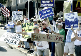 Protesters to Bush, Talent: Show us the raise!