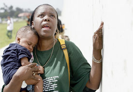 Katrina profiteering, war on workers