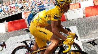 Bicyclist Contador crowned “King of Tour”