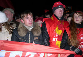 Communists and workers of the world celebrate the Great October Revolution