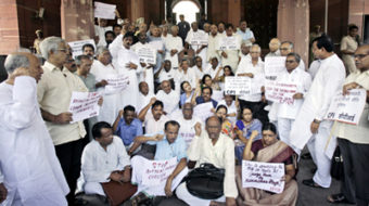 Disarmament advocates vs. U.S.-India nuclear deal