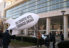 Dont disgrace Chicago, Congress Hotel workers tell tourism board