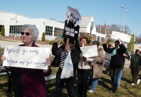 In tiny RI, jewelry workers fight mighty battle