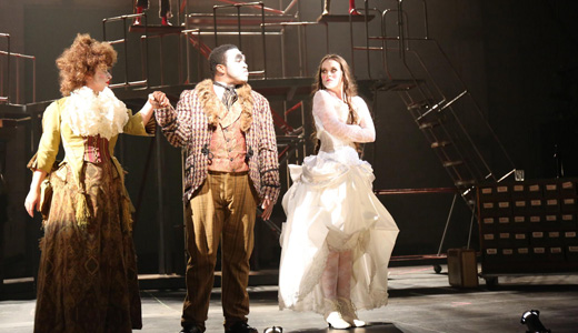 A “Threepenny” production to take on the road