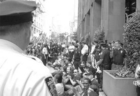NYU grad students demand fair contract