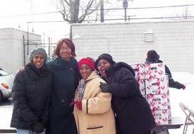 Detroit labor unites for food basket giveaway