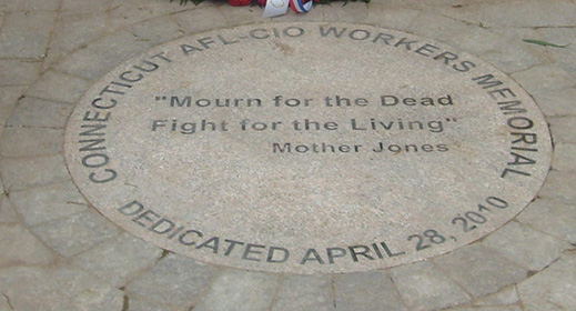 Workers memorial dedicated in Hartford