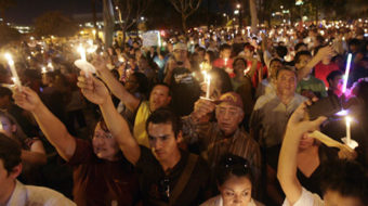 Justice Department sues Arizona on immigration law