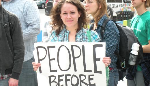 Tired of bank greed, Missouri protesters say