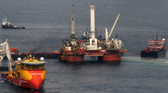 Obama halts offshore drilling