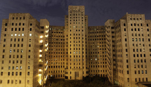 Hospital ruins stir Katrina memories and call to battle