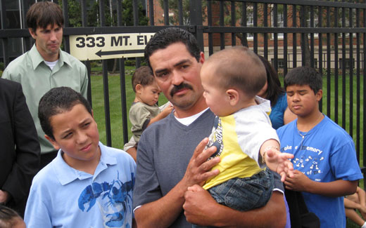 Family hopeful after deportation delay