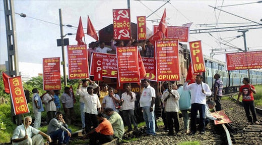 India’s shopkeepers go on strike over “Walmart decision”