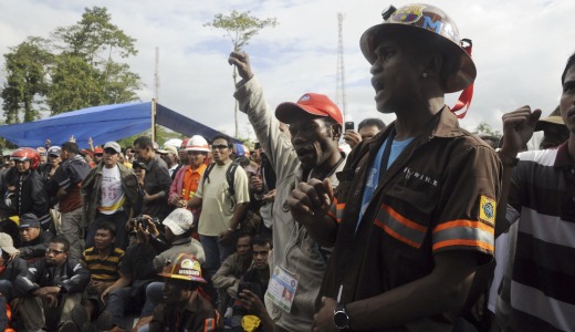 Freeport strikers in Indonesia confront titanic forces