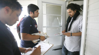 Economy and immigration top issues for Latinos