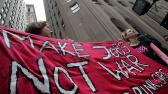 Demanding economic reform, hundreds “occupy” Wall Street