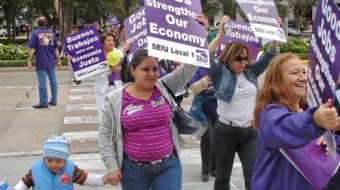 Houston janitors rally for union contract