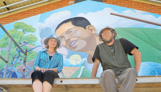 Mural in Arizona town sparks racist remarks