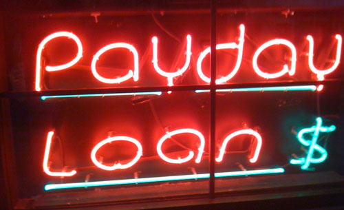 Missourians push to cap payday loan interest rates