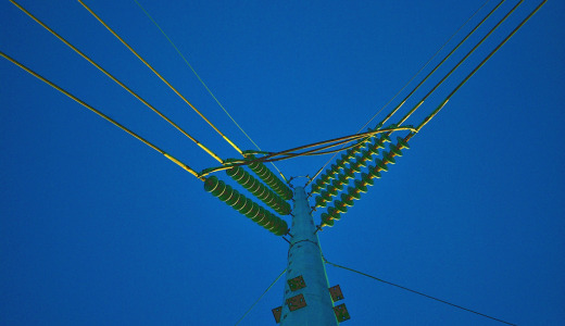 A California battle over power to the people
