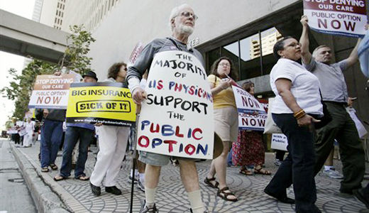 Health care reform poised to pass, 41 senators support public option