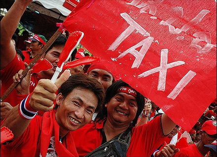 Huge demo calls for new Thai elections