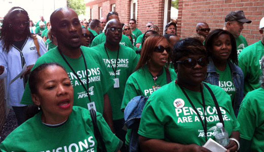 Efforts to slash Illinois public worker pensions collapse