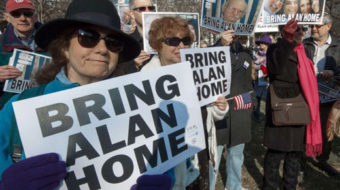 Pressure to release U.S. contractor shifts to the White House