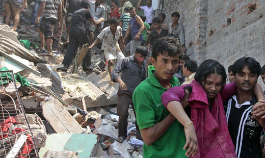 Another Bangladesh factory collapse: Hundreds of casualties