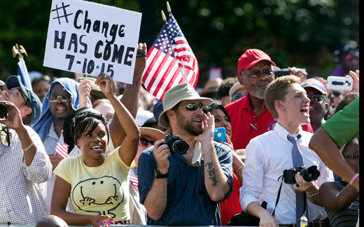 Confederate flag taken down at South Carolina Capitol