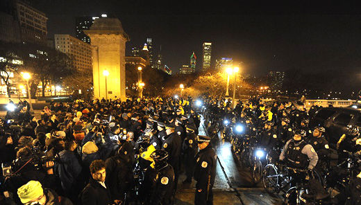 Protests in Chicago after release of video in Laquan McDonald’s shooting
