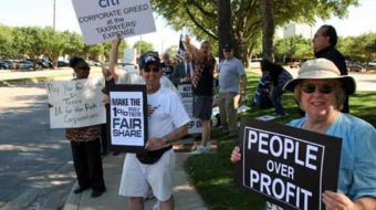 CitiGroup stockholders nix CEO’s $25 million as MoveOn pickets meet