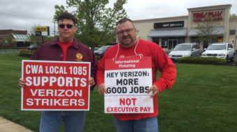 Verizon worker explains why she strikes in open letter to CEO