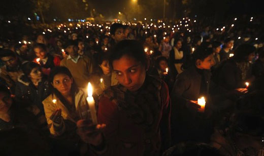 Thousands take to streets to mourn Delhi gang-rape victim