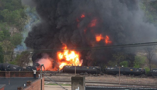 New report says oil trains endanger 25 million