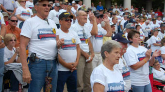 Miners encircle Peabody coal company’s headquarters