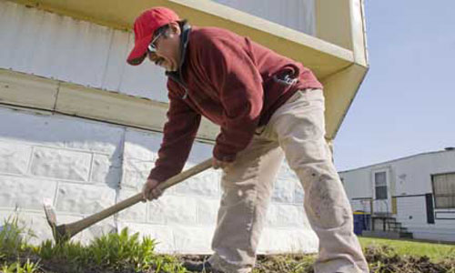 Appalling conditions exposed at farmworker camps