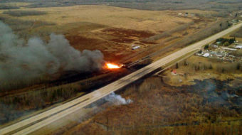 Train carrying oil derails, sets Alberta town ablaze