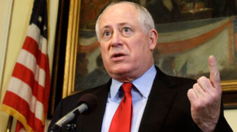 Illinois abolishes the death penalty