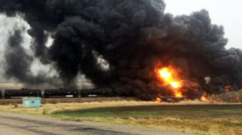 “No more bomb trains”: environmental groups sue over weak regulations