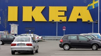 IKEA stacks deck against union backers