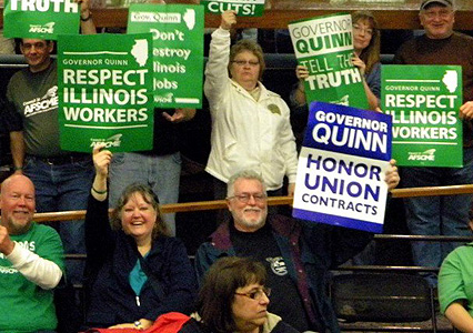 Illinois Gov. stops extending AFSCME pact as bargaining continues