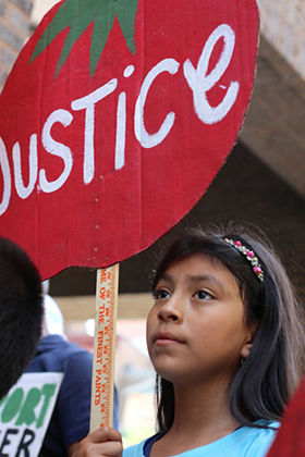 Immokalee workers offer powerful “Tale of Two Thanksgivings”