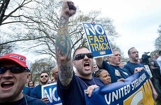 Unions and environmentalists descend on DC to oppose fast track