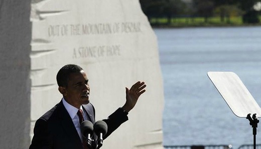 Martin Sheen, George Clooney call for more support for Obama