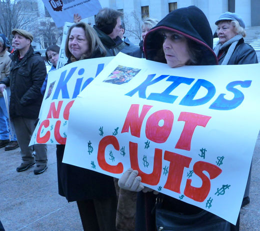 Ohio poll: Don’t cut people’s programs