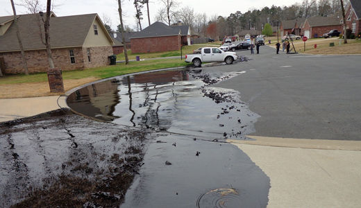Arkansas, Texas towns poisoned with pools of oil