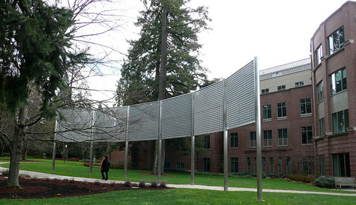 University of Oregon backs off attack on union