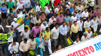 Ecuador coup fails, president rescued