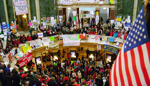Judge orders Wis. Capitol open to protesters